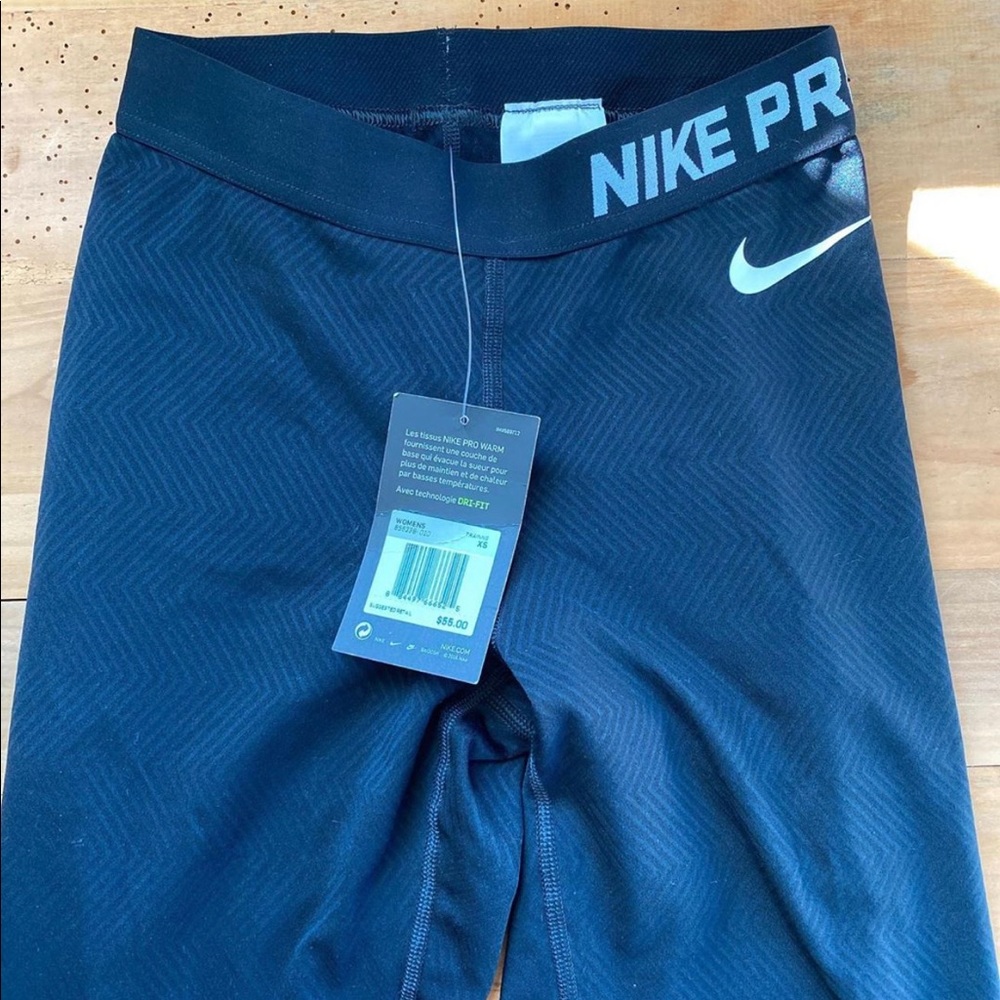 Nike Pro leggings NEW WITH TAG